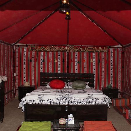 Queen Desert Camp Fulayj al Masha'ikh Exteriör bild