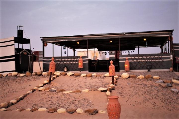 Queen Desert Camp Fulayj al Masha'ikh Exteriör bild